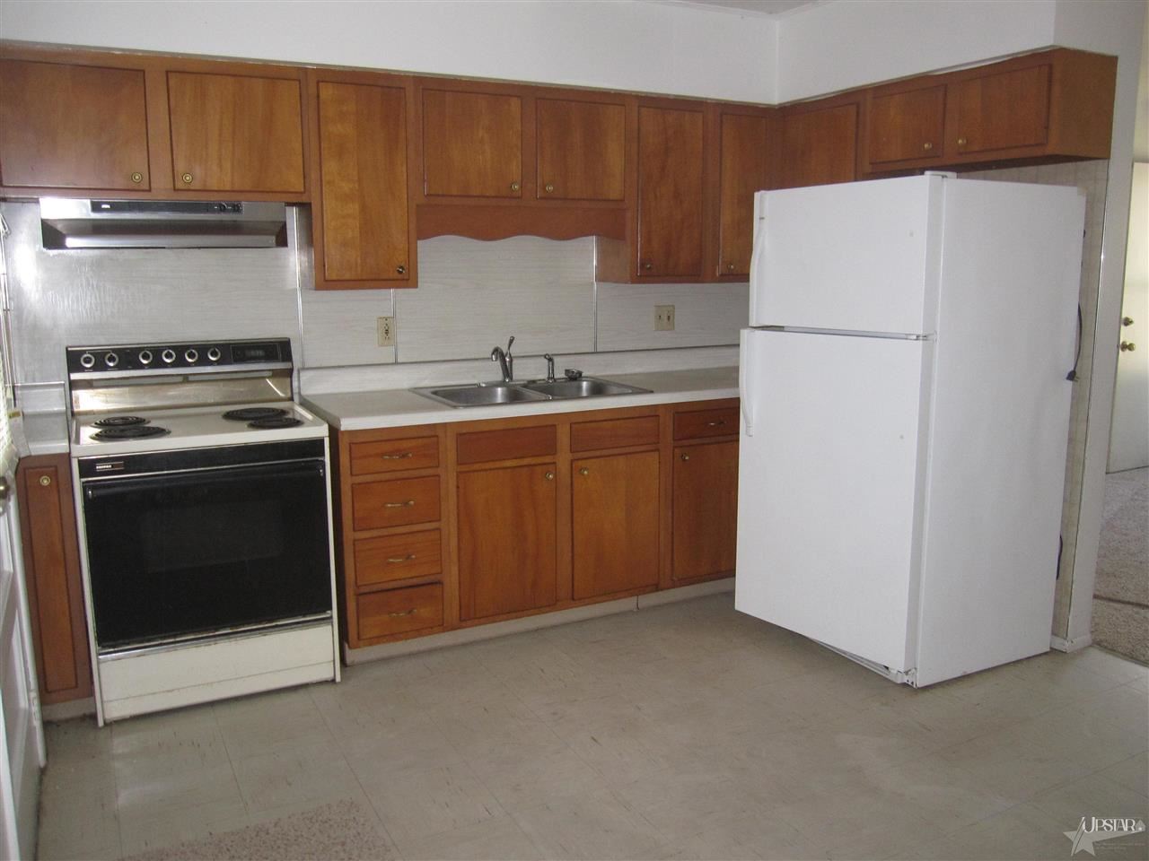 225 W Fairfax Ave, Fort Wayne, IN 46807 photo 6