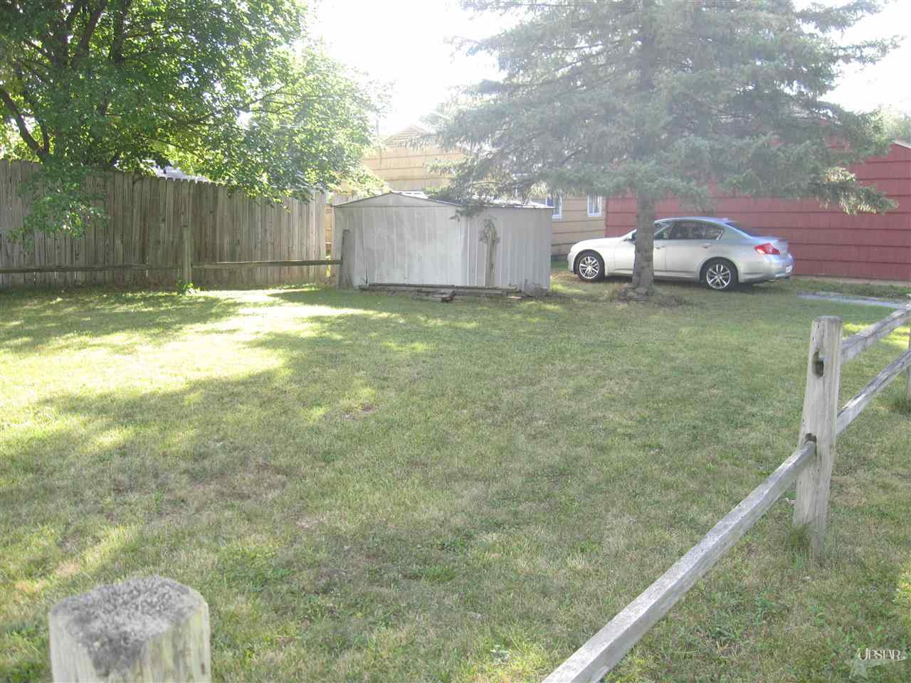 225 W Fairfax Ave, Fort Wayne, IN 46807 photo 3