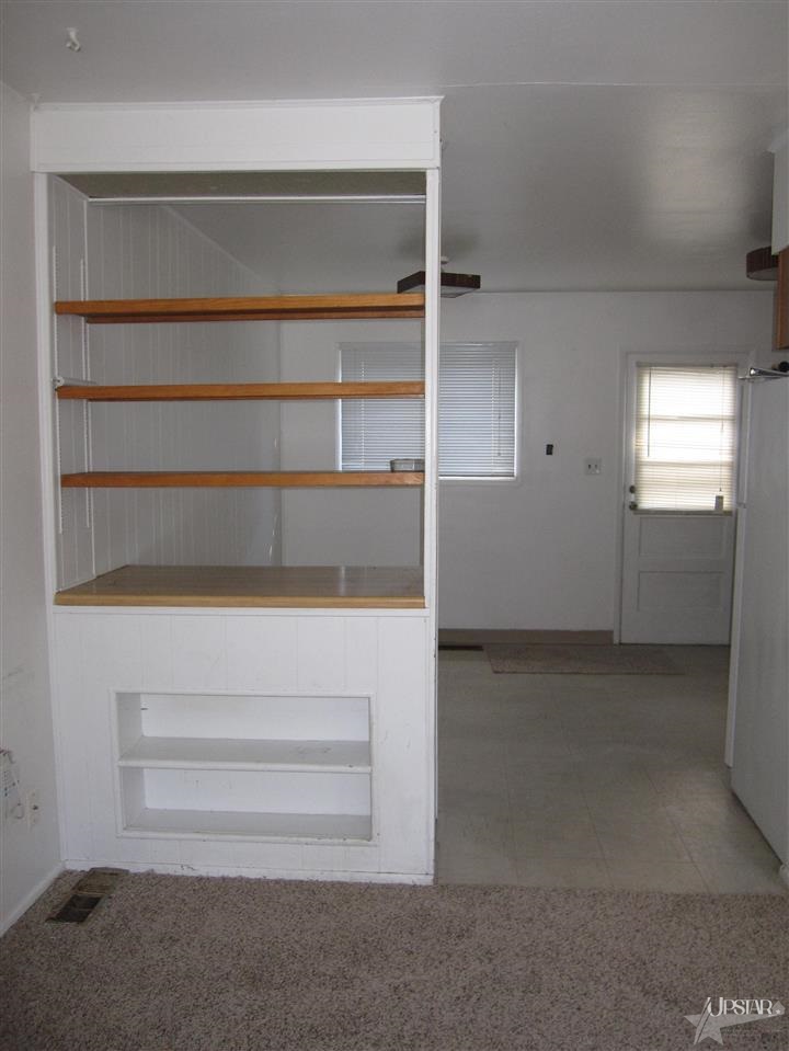 225 W Fairfax Ave, Fort Wayne, IN 46807 photo 8