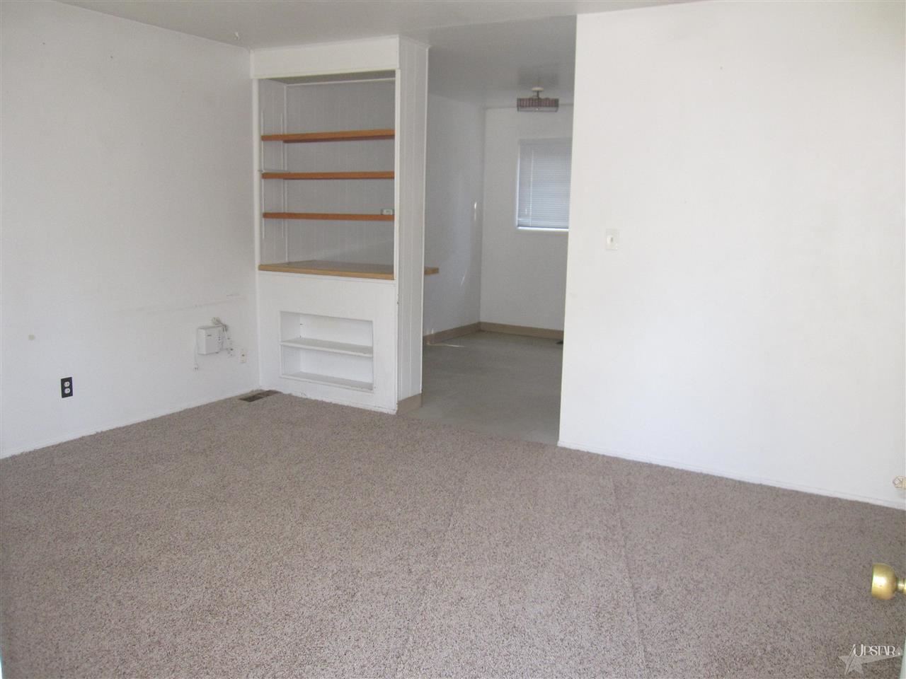 225 W Fairfax Ave, Fort Wayne, IN 46807 photo 5