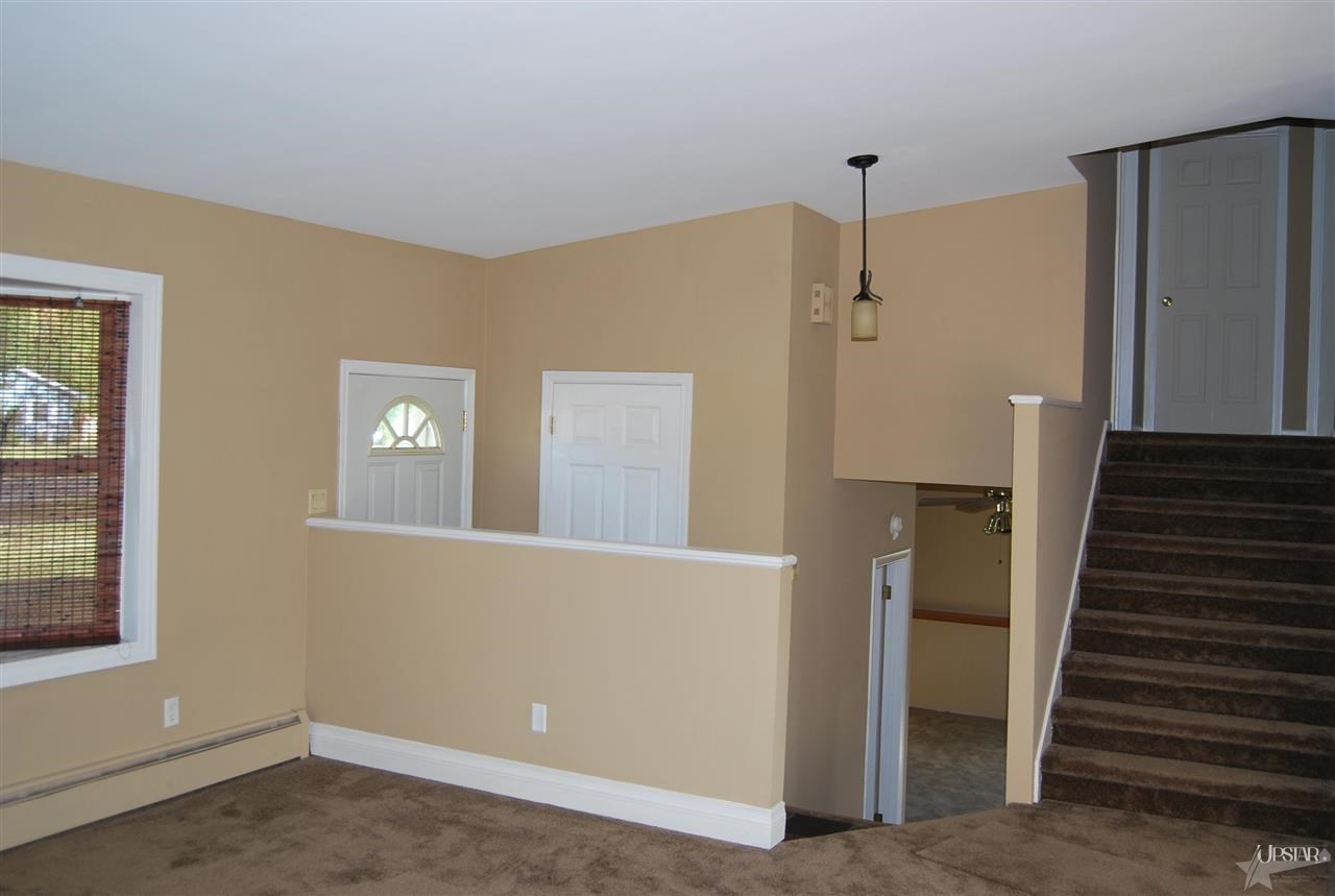 1909 Lindenwood Ave, Fort Wayne, IN 46808 photo 2