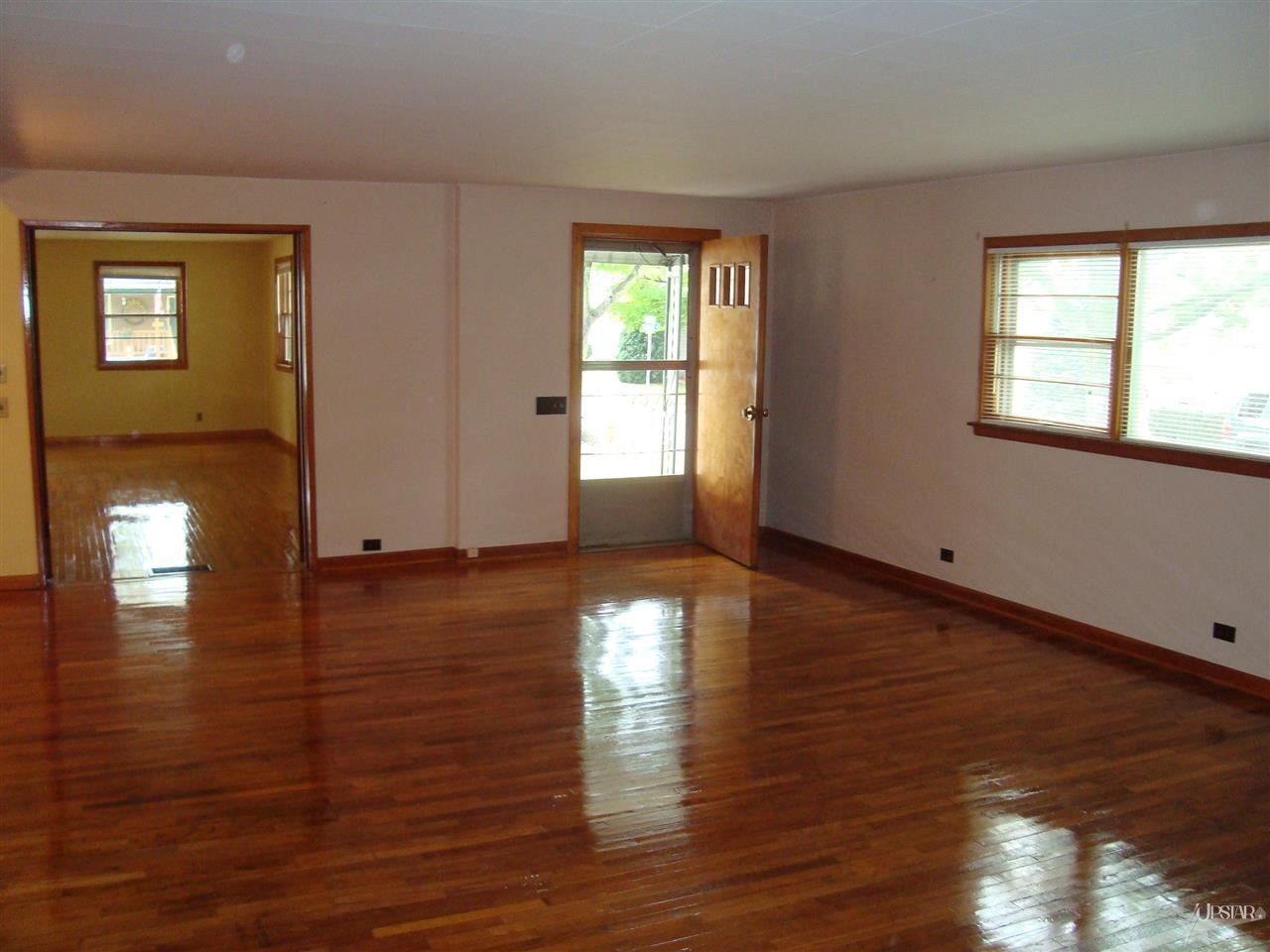 908 Oak St, Huntington, IN 46750 photo 10