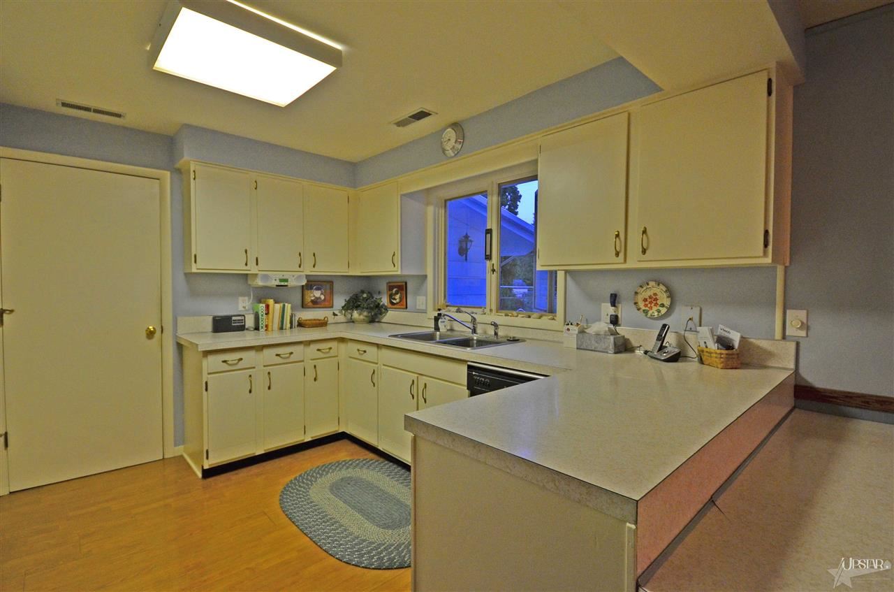 5705 Fernwood Ave, Fort Wayne, IN 46809 photo 8