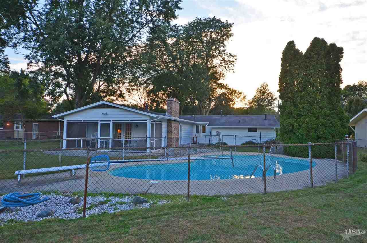5705 Fernwood Ave, Fort Wayne, IN 46809 photo 2