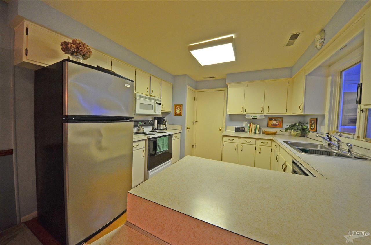 5705 Fernwood Ave, Fort Wayne, IN 46809 photo 4