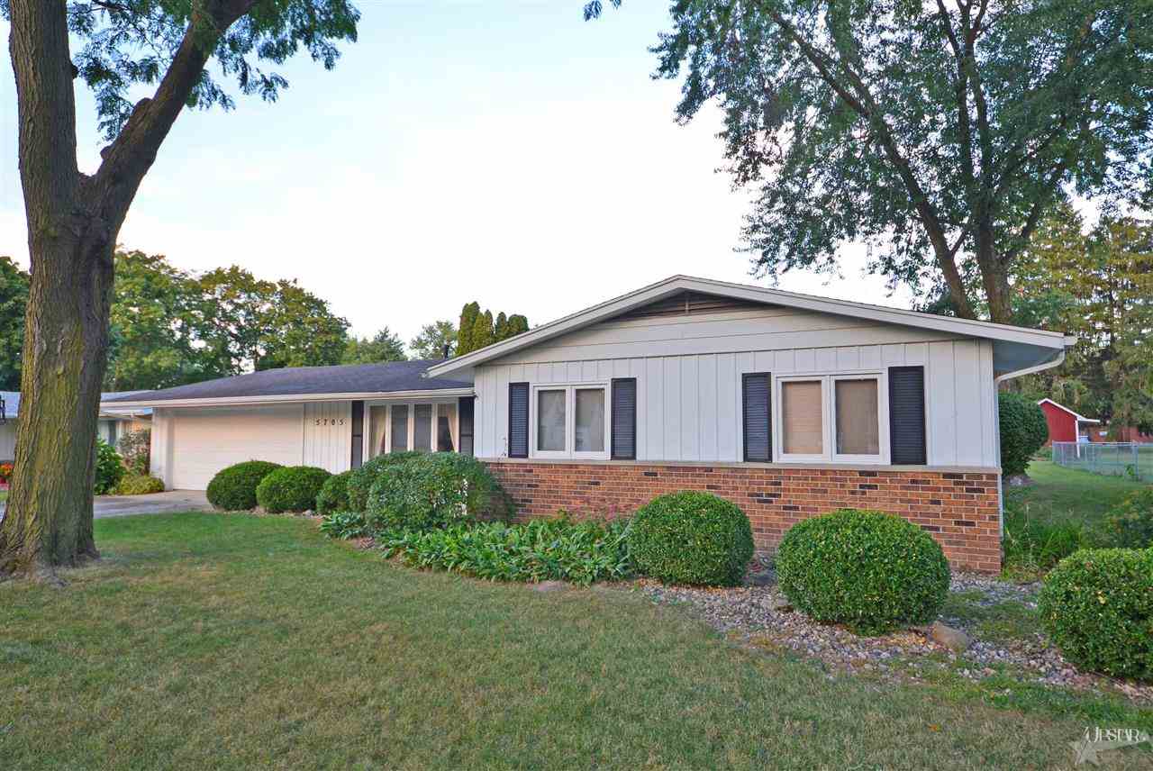 5705 Fernwood Ave, Fort Wayne, IN 46809 photo 1