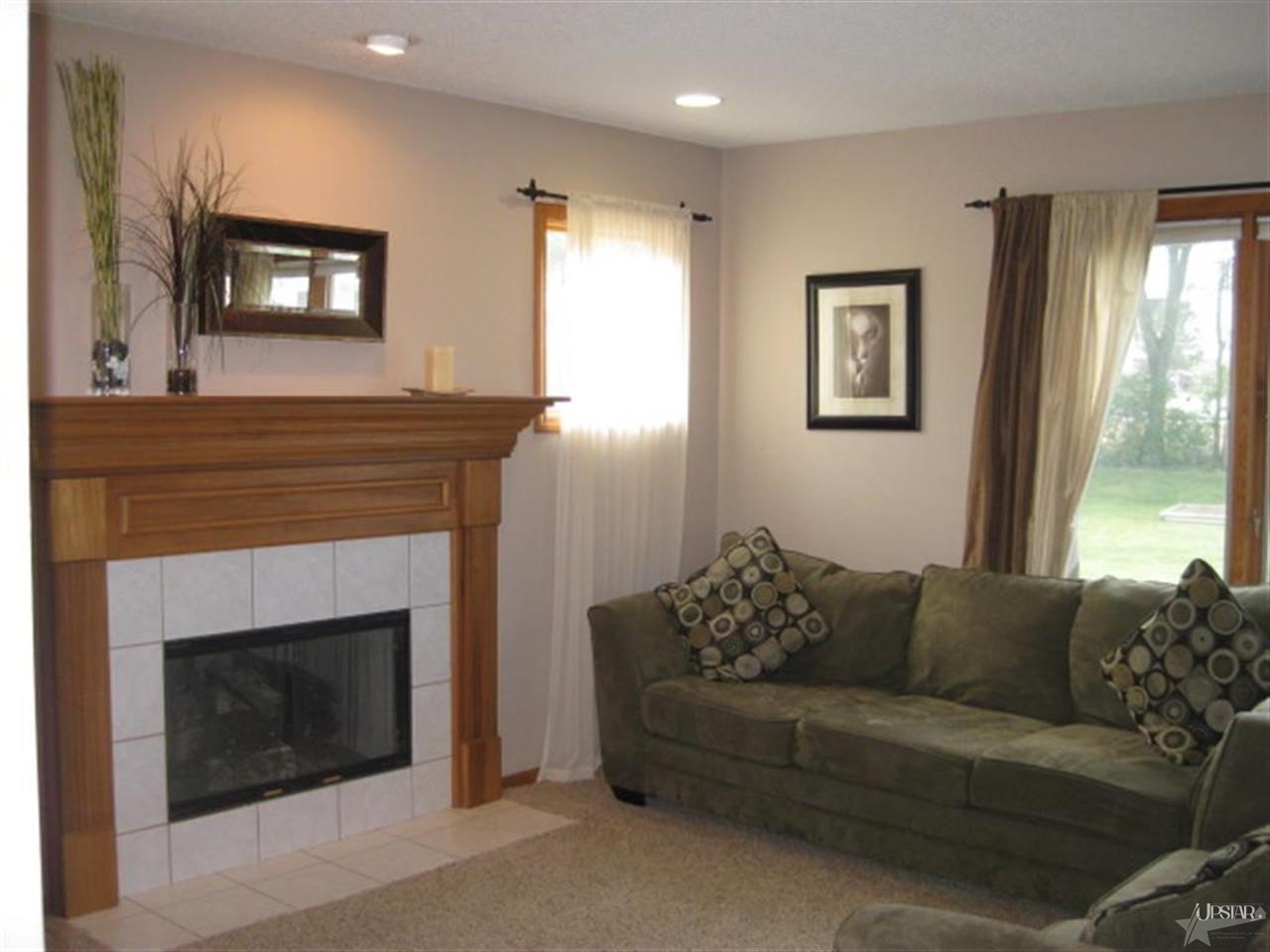 6404 Oak Bridge Pl, Fort Wayne, IN 46835 photo 13