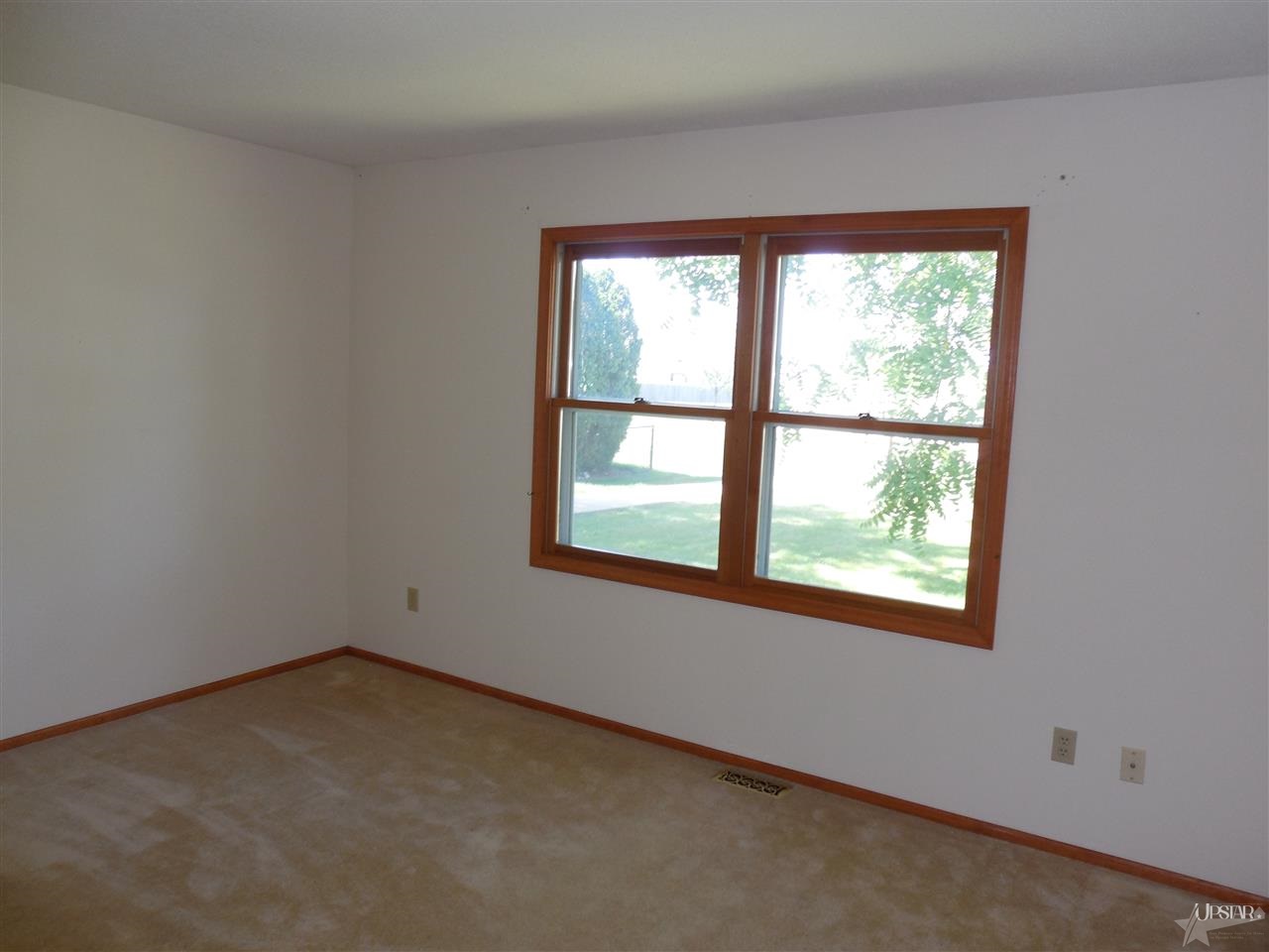 506 Greenwood Trl, Ossian, IN 46777 photo 8