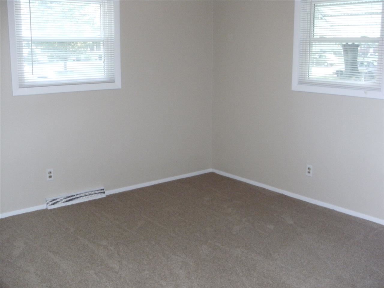 4132 W Broadway Ave, Bloomington, IN 47404 photo 5