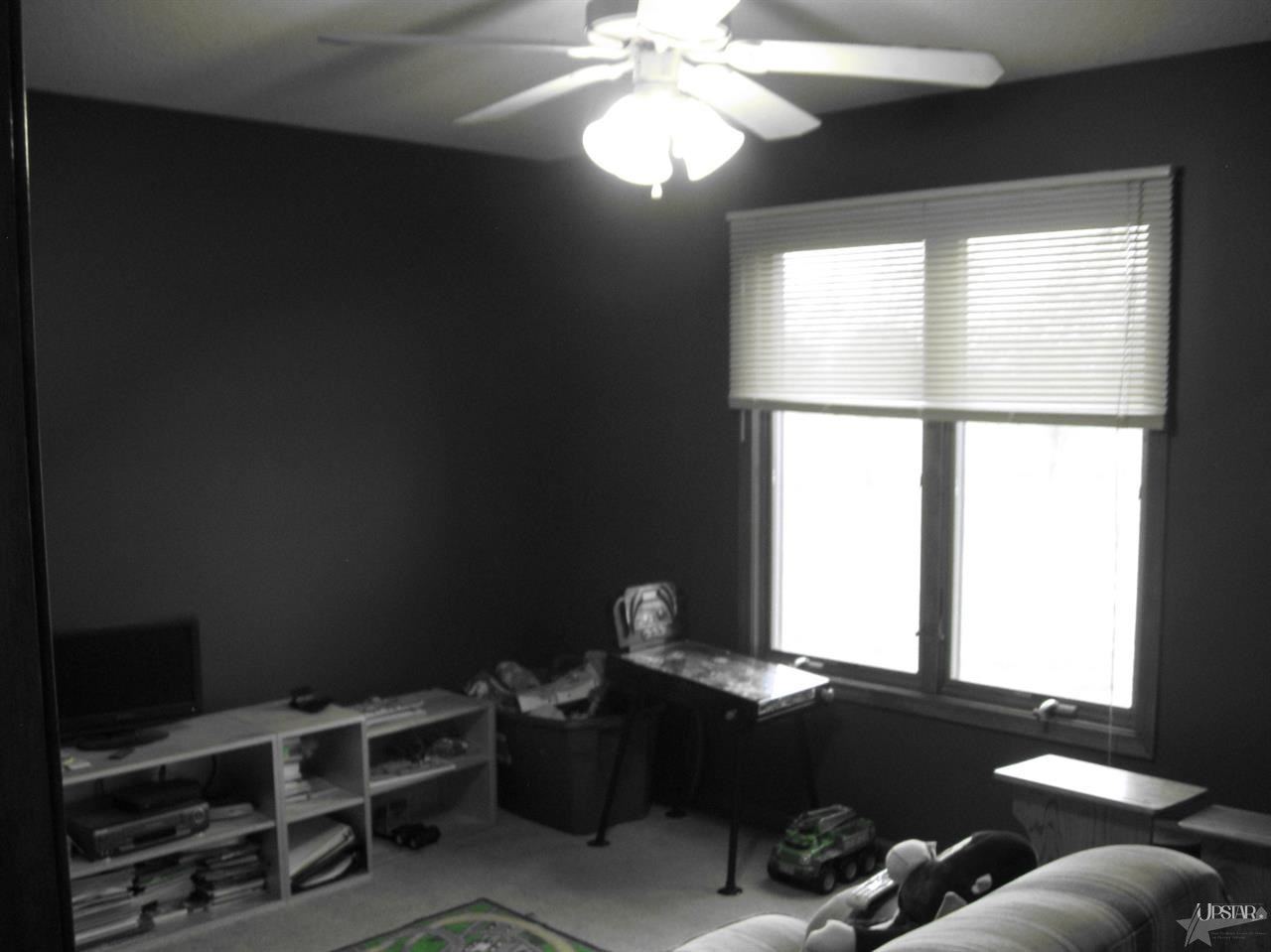 5936 Gustin Rd, Woodburn, IN 46797 photo 14