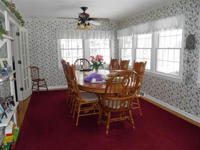 421 E Clover Ln, Bloomington, IN 47408 photo 4