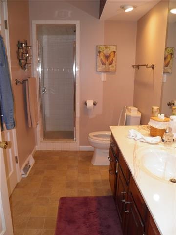 421 E Clover Ln, Bloomington, IN 47408 photo 7