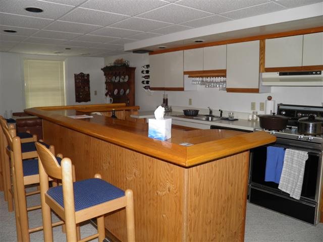 421 E Clover Ln, Bloomington, IN 47408 photo 12