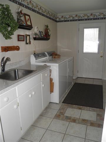 421 E Clover Ln, Bloomington, IN 47408 photo 30