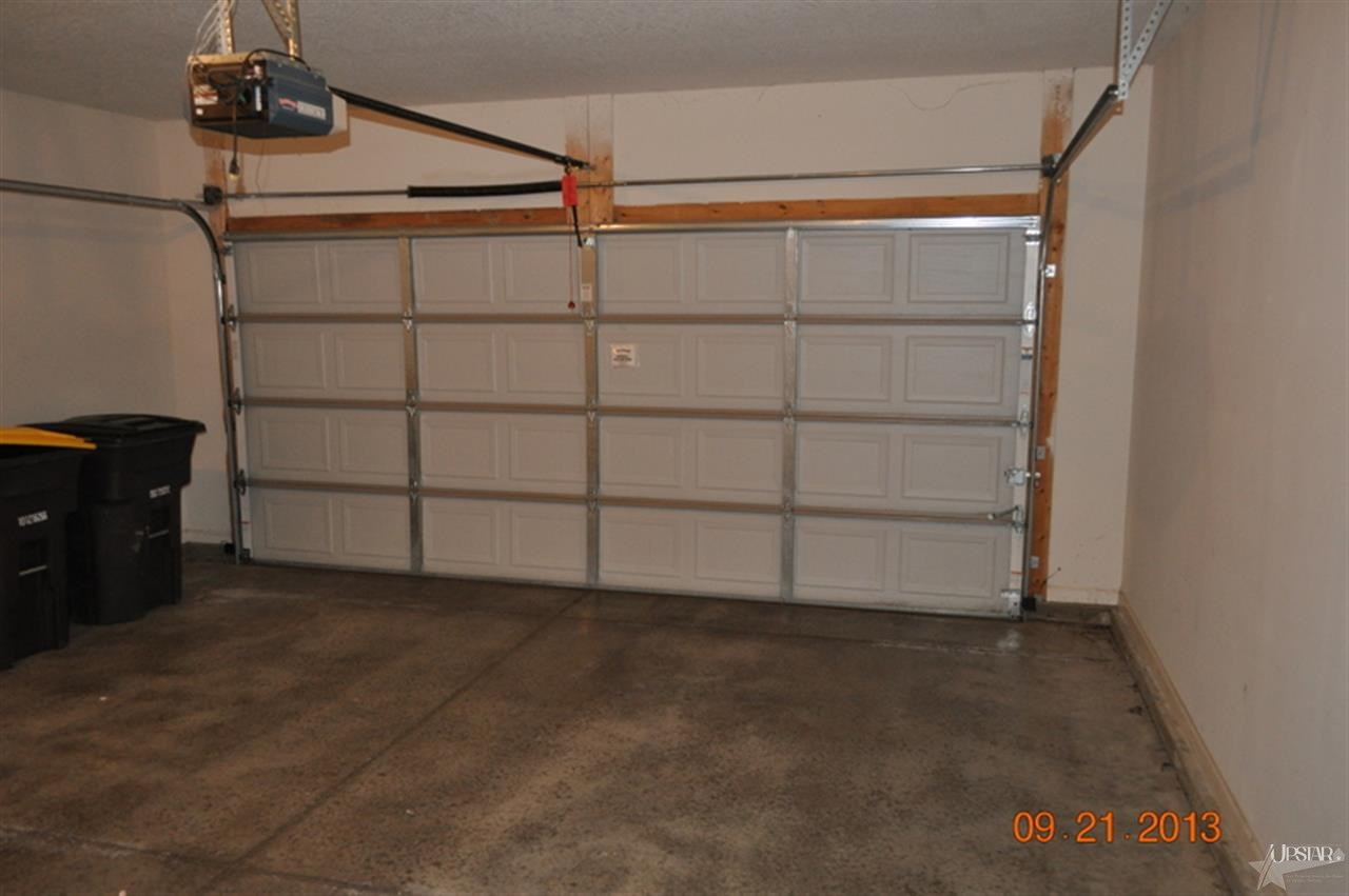 9010 Brickshire Pkwy, Fort Wayne, IN 46815 photo 19