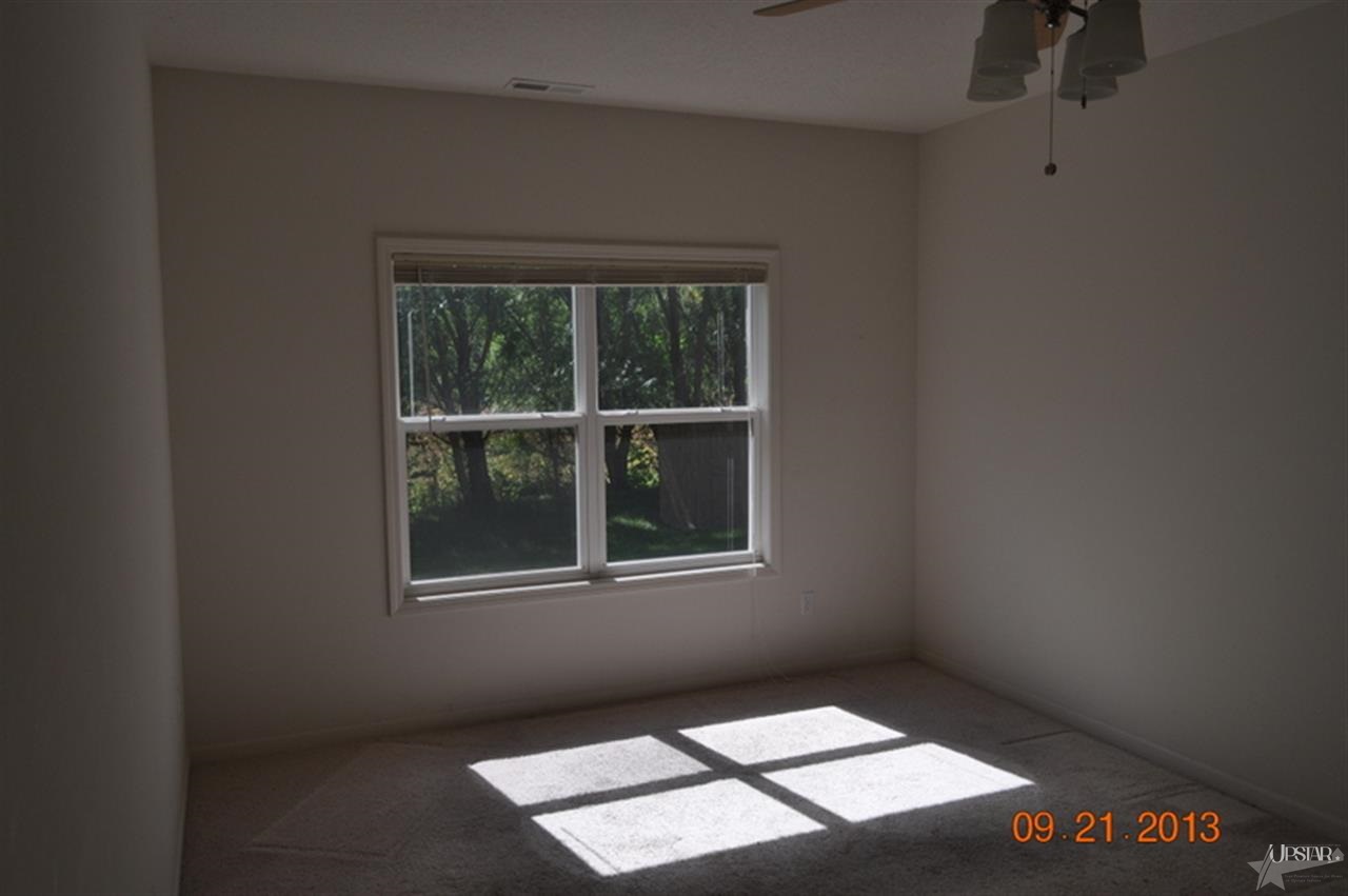 9010 Brickshire Pkwy, Fort Wayne, IN 46815 photo 16