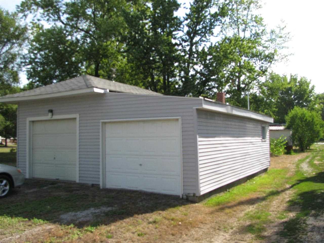 302 E Main, Boswell, IN 47921 photo 10