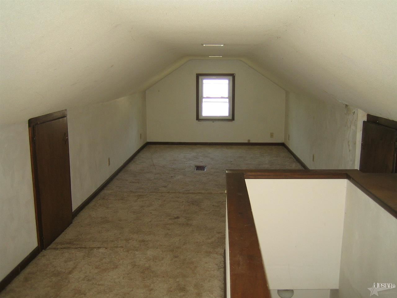 1523 E Paulding Rd, Fort Wayne, IN 46816 photo 6
