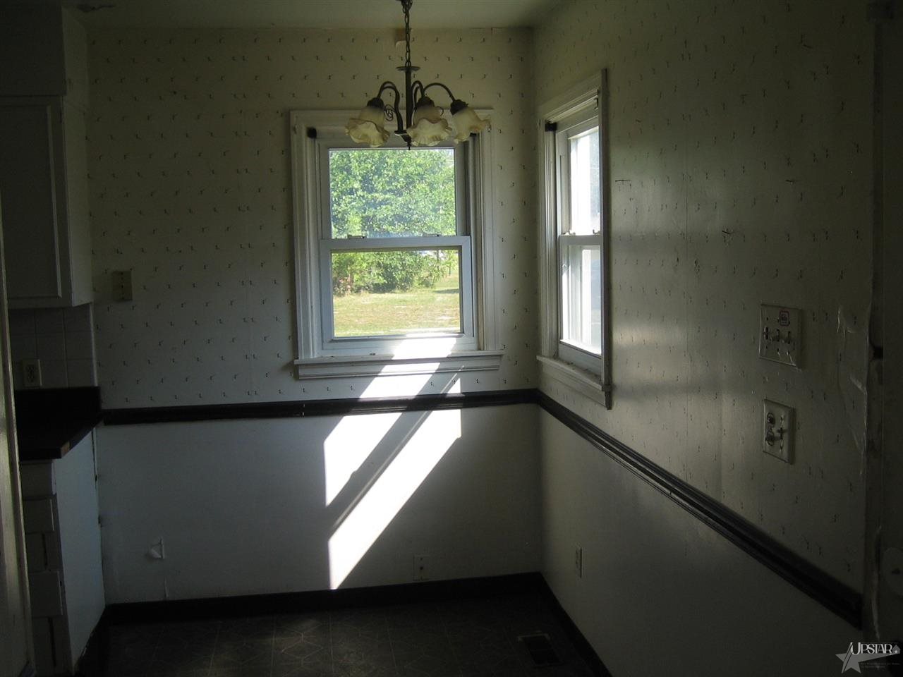 1523 E Paulding Rd, Fort Wayne, IN 46816 photo 3
