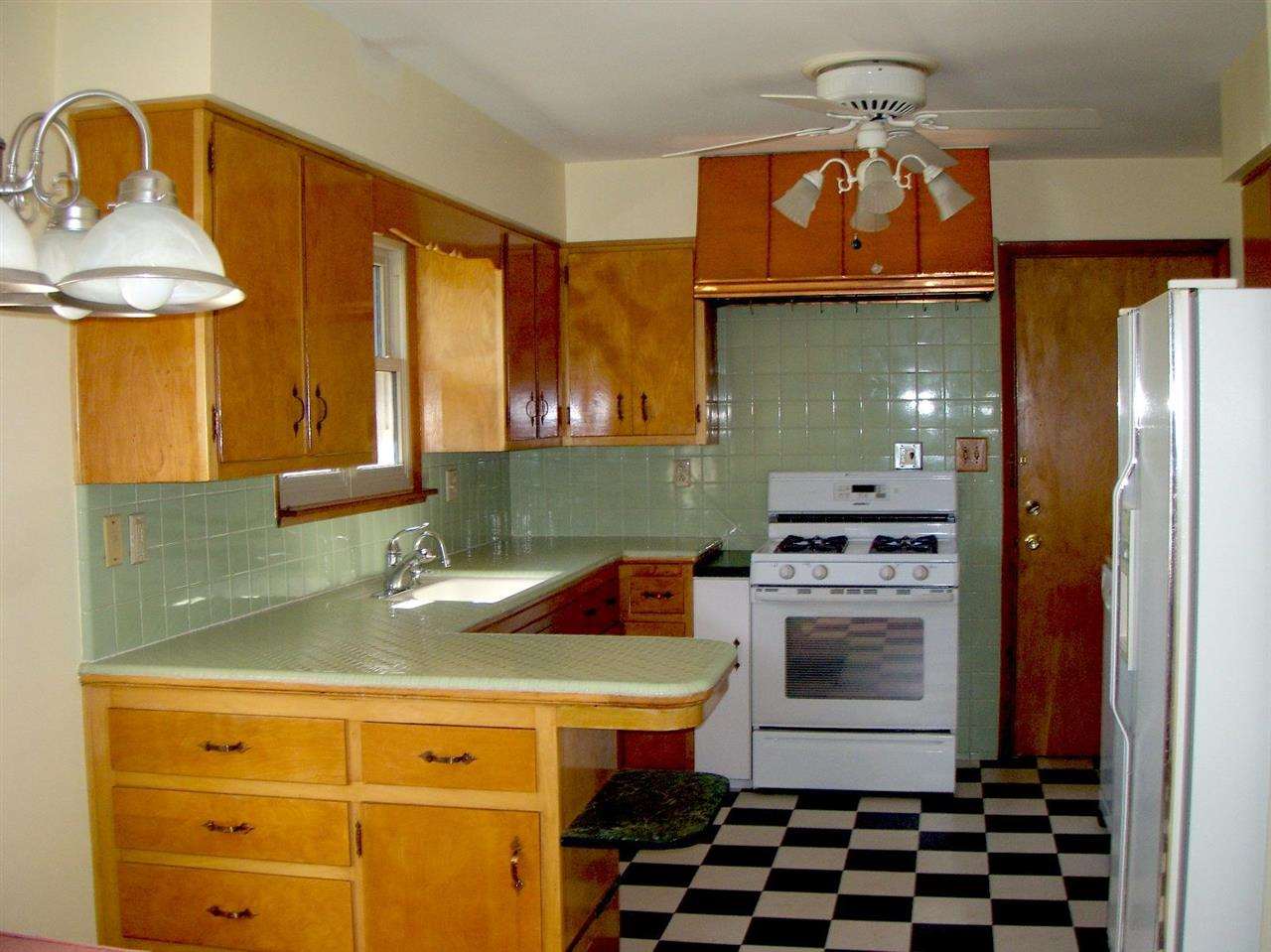2 Thise Ct, Lafayette, IN 47905 photo 2
