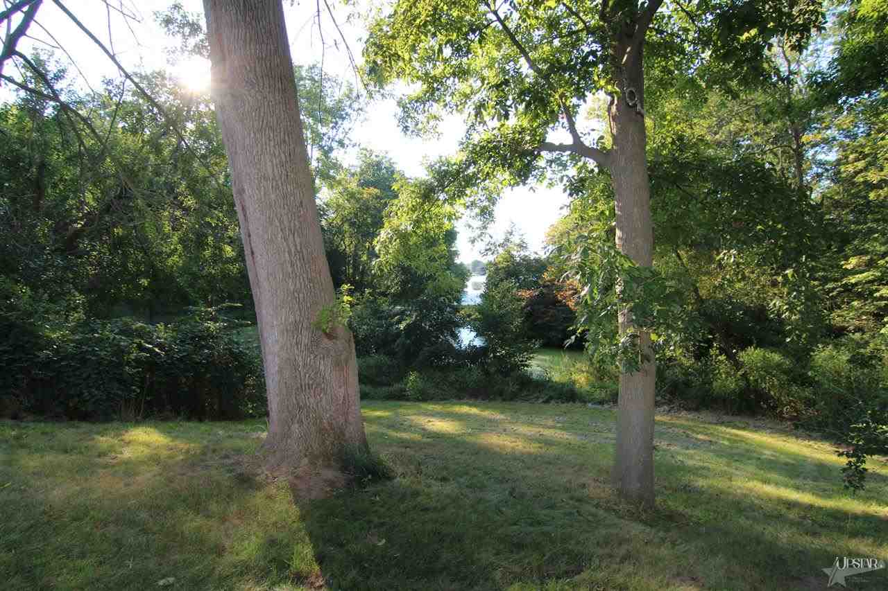 10707 Lagoon Dr, Grabill, IN 46741 photo 23