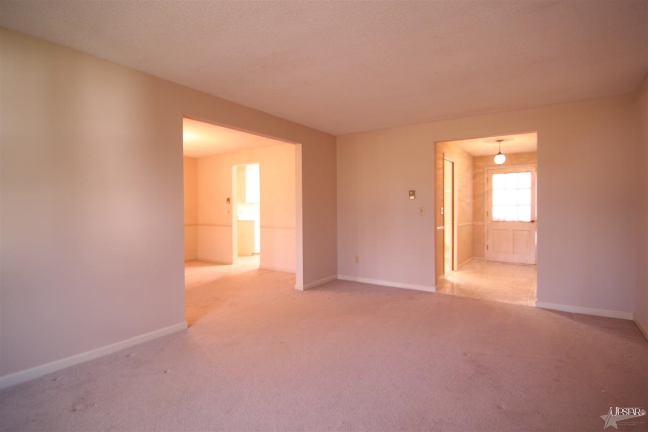 10707 Lagoon Dr, Grabill, IN 46741 photo 11