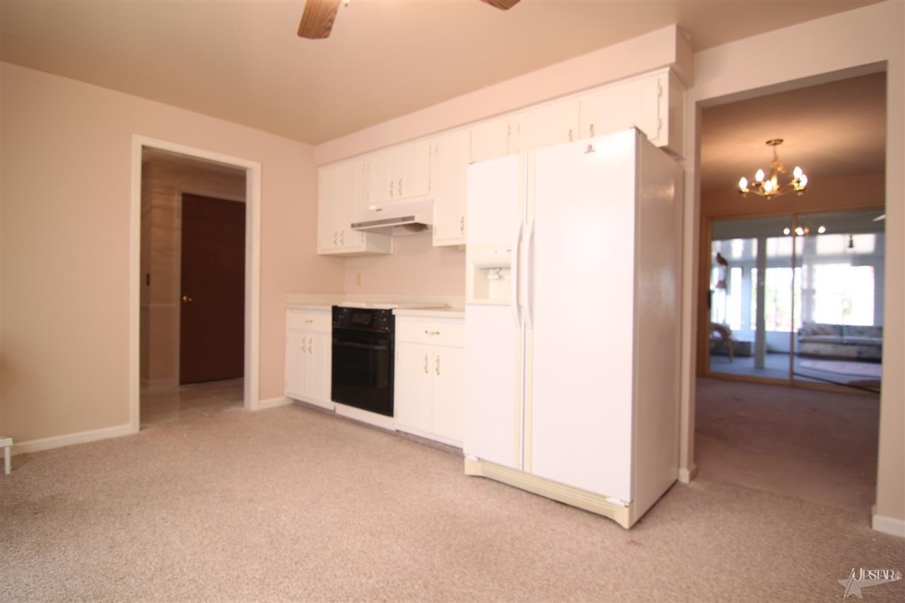 10707 Lagoon Dr, Grabill, IN 46741 photo 15