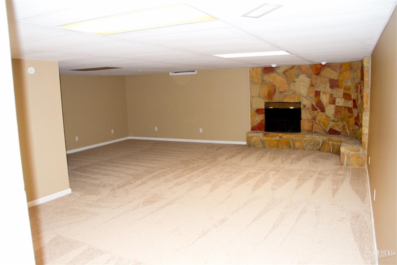 4908 Crawford Rd, Fort Wayne, IN 46845 photo 5