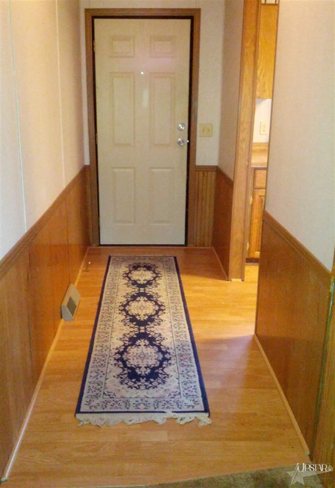 7233 Pana Dr, Fort Wayne, IN 46835 photo 3