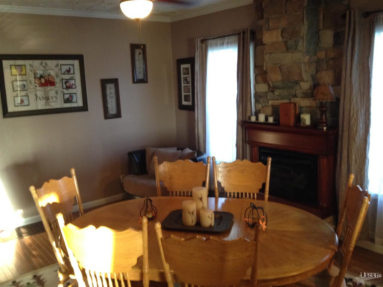 133 N Main St, Avilla, IN 46710 photo 7