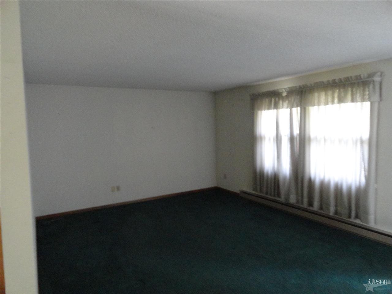 1520 Ash St, Huntington, IN 46750 photo 3