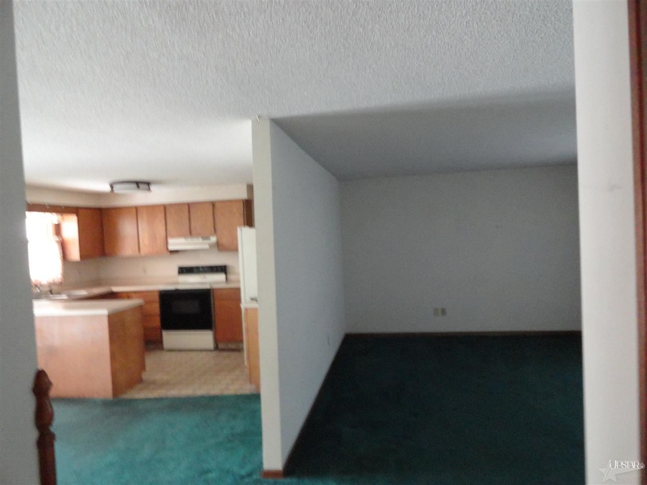 1520 Ash St, Huntington, IN 46750 photo 5