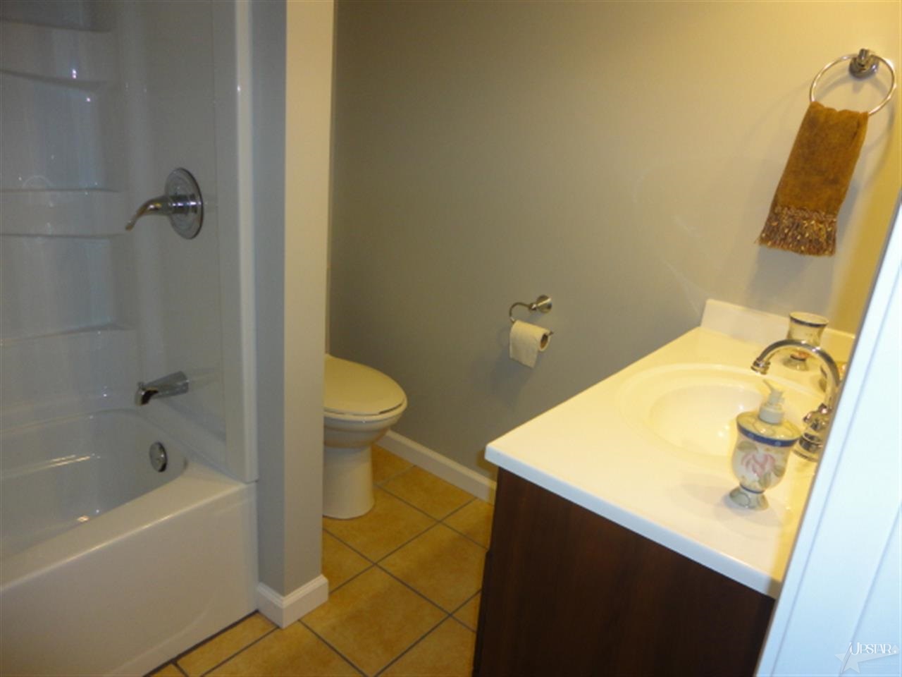 1719 Cottage Ave, Huntington, IN 46750 photo 8