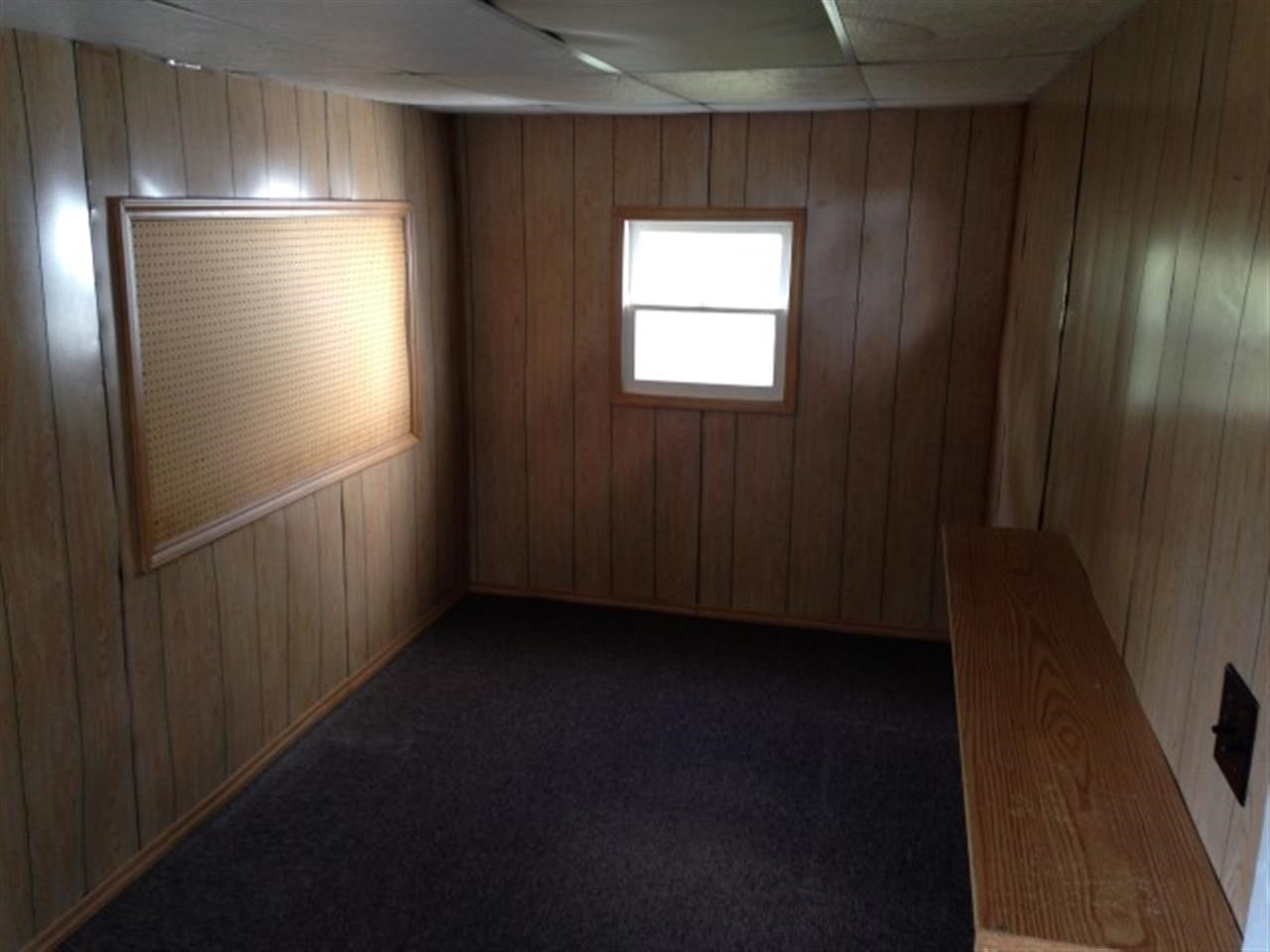 1005 W Jefferson St, Frankfort, IN 46041 photo 14