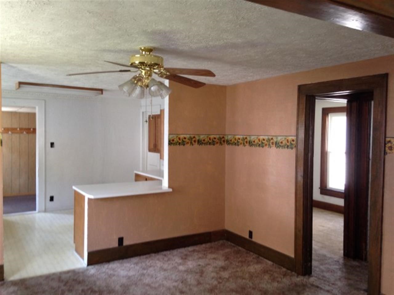 1005 W Jefferson St, Frankfort, IN 46041 photo 6
