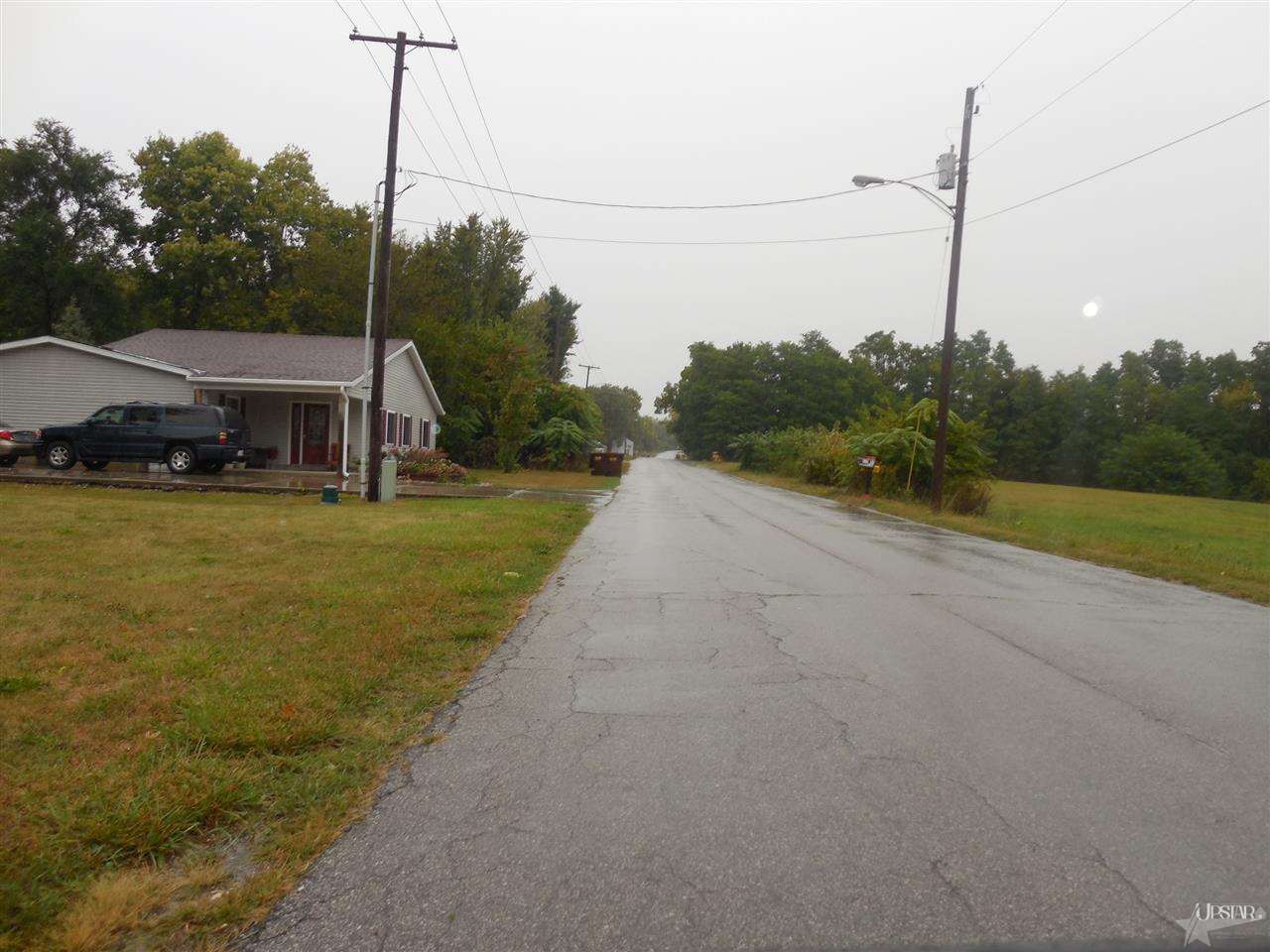 410 Johnson St, Ligonier, IN 46767 photo 12