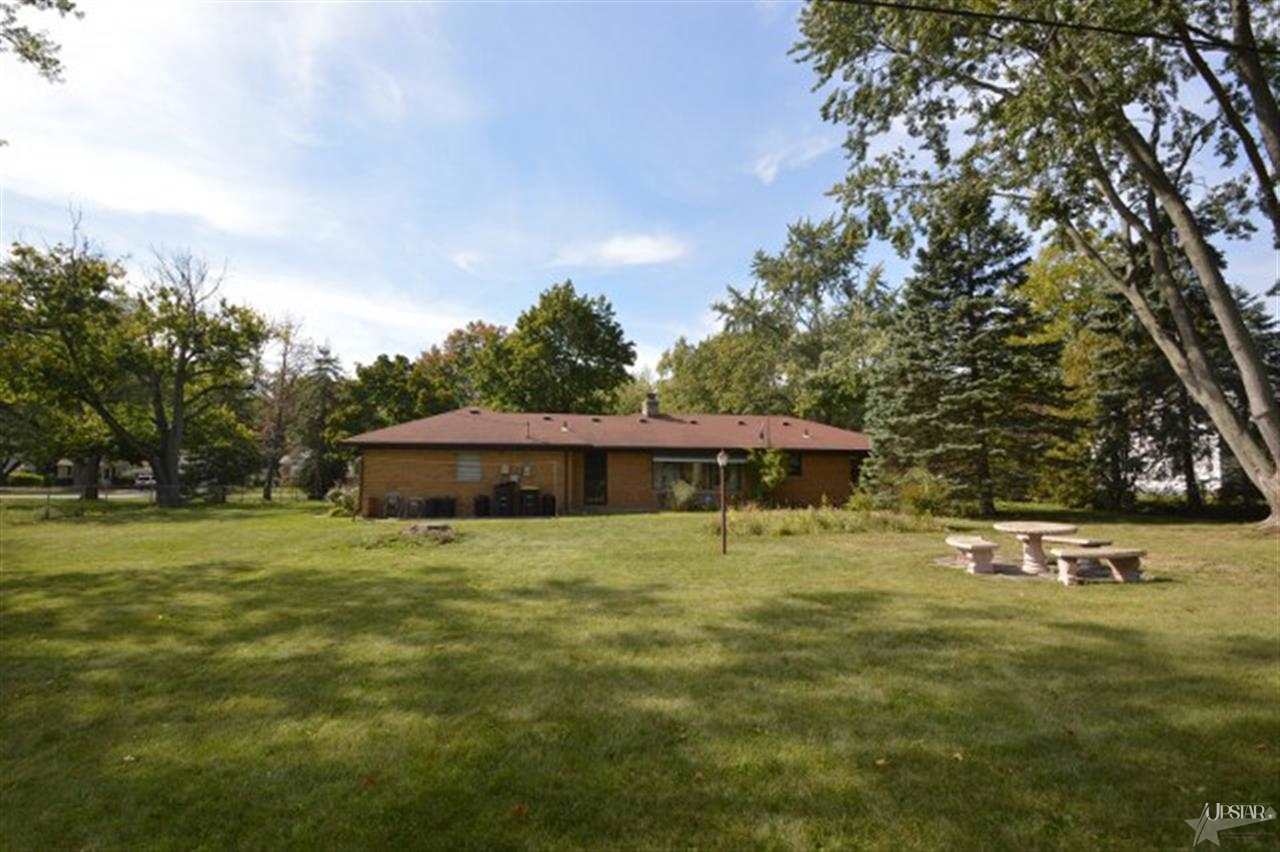 5215 Plaza Dr, Fort Wayne, IN 46806 photo 18