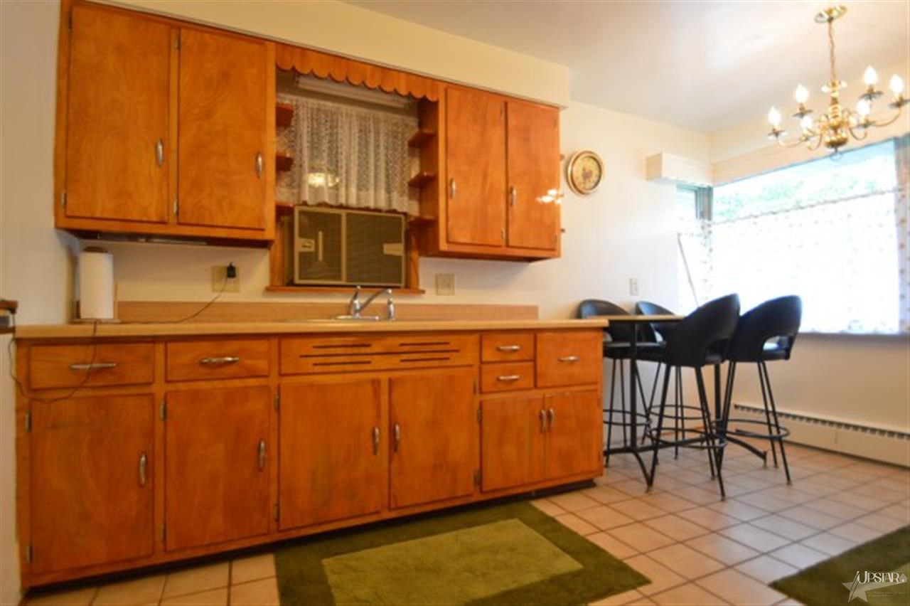 5215 Plaza Dr, Fort Wayne, IN 46806 photo 9