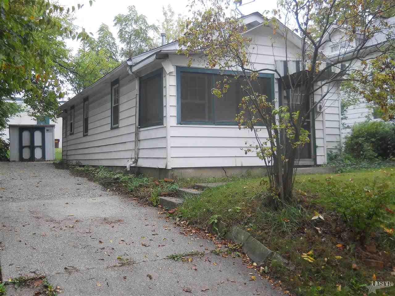 5111 S Harrison St, Fort Wayne, IN 46807 photo 2