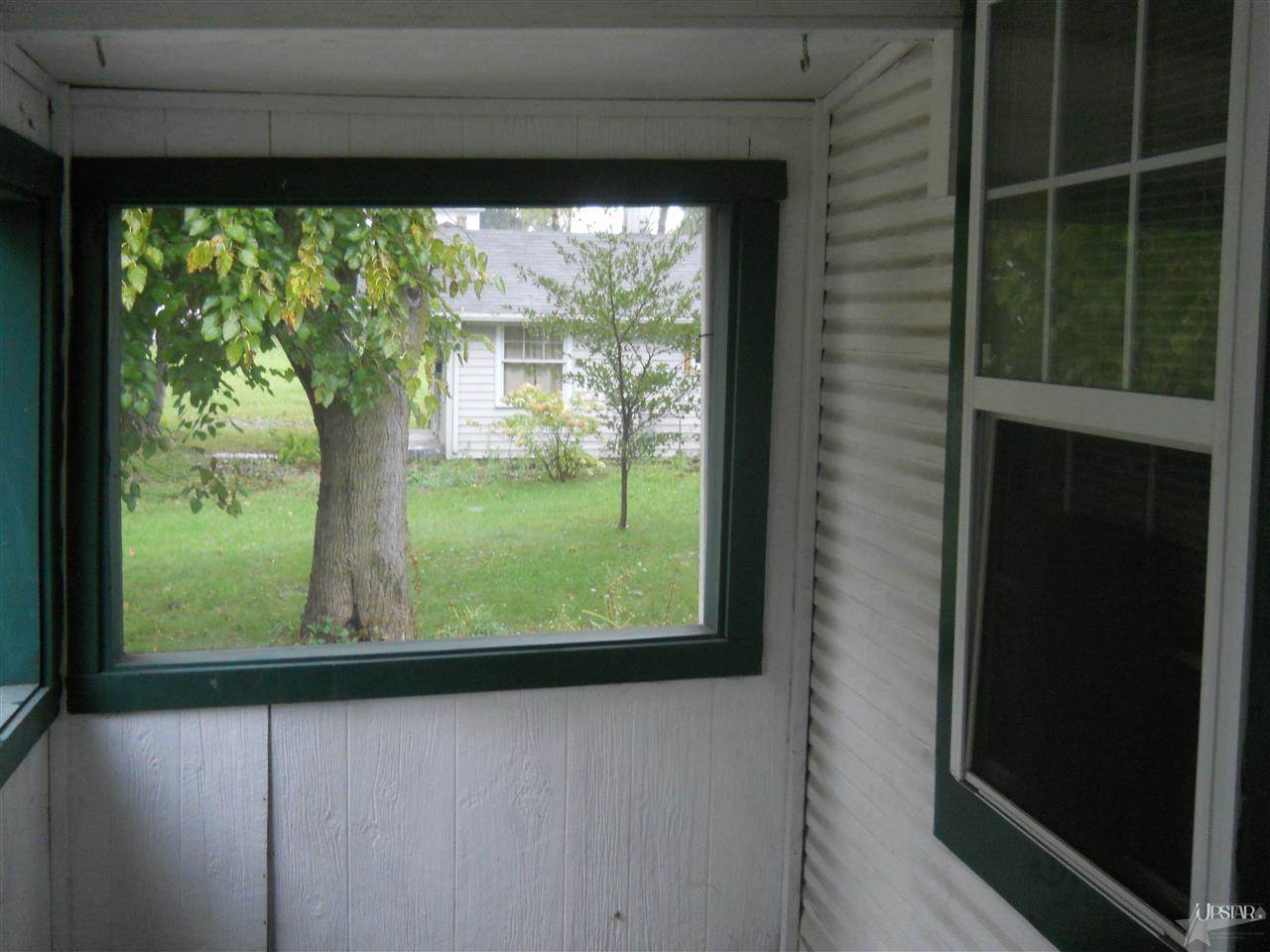 5111 S Harrison St, Fort Wayne, IN 46807 photo 4