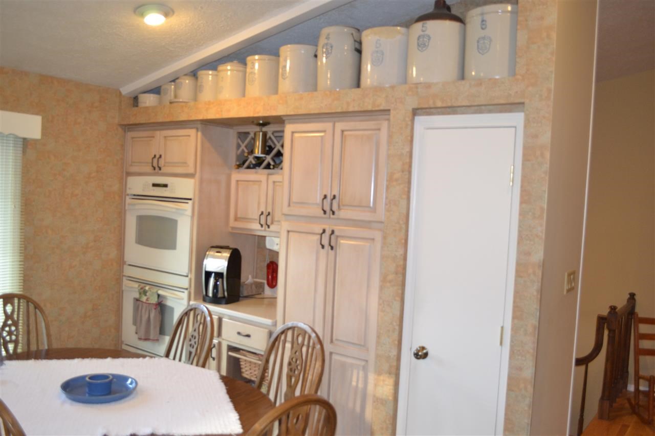 2009 S Berkley Ct, Bloomington, IN 47401 photo 7