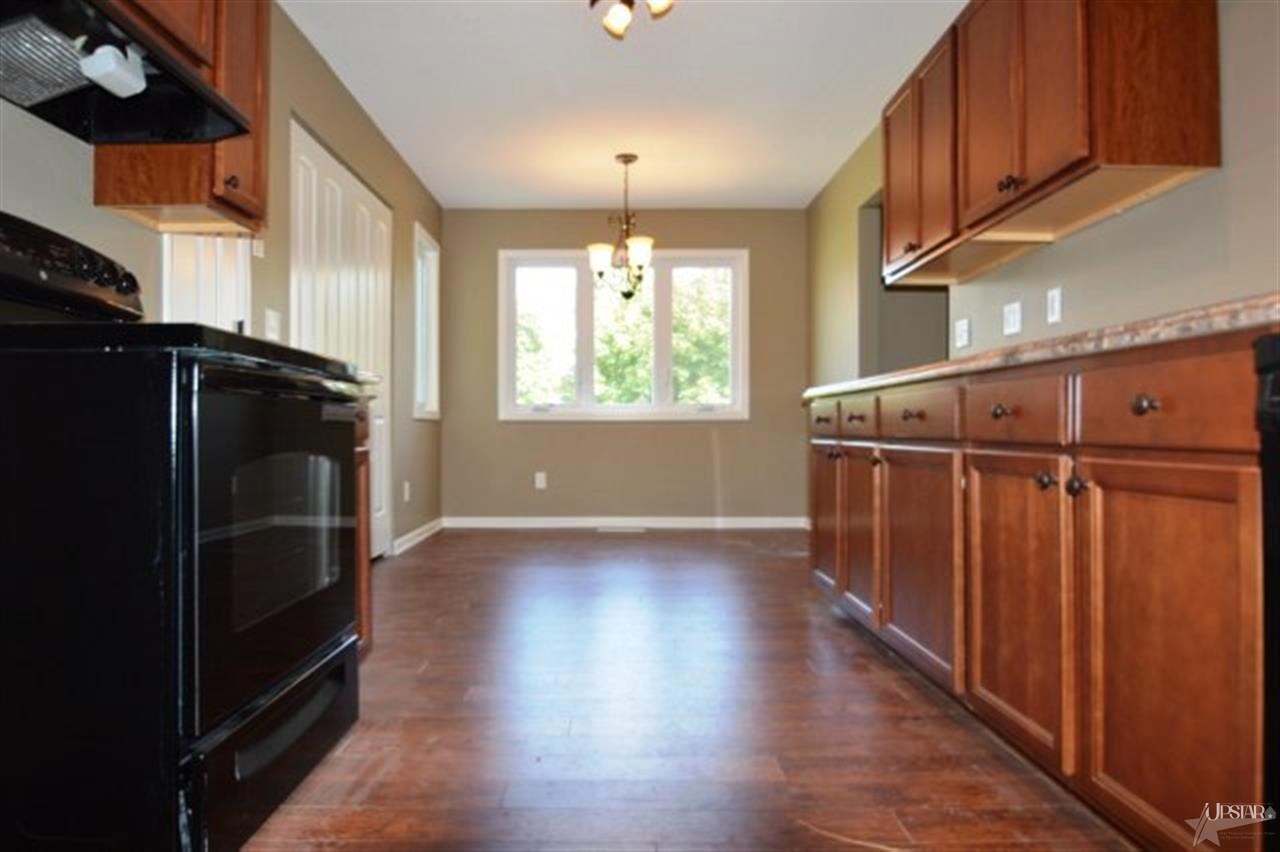 8807 Amberly Dr, New Haven, IN 46774 photo 11