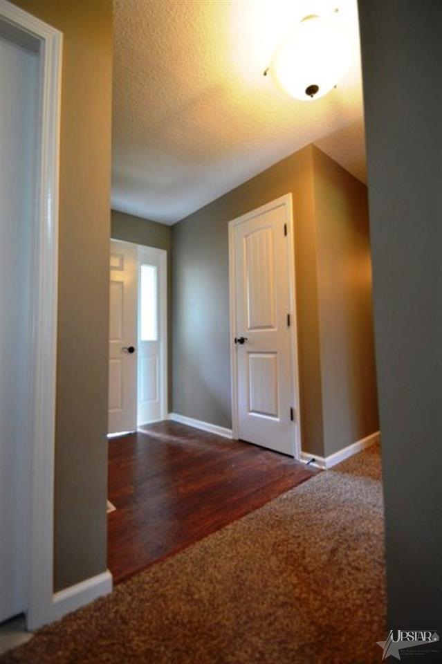 8807 Amberly Dr, New Haven, IN 46774 photo 4