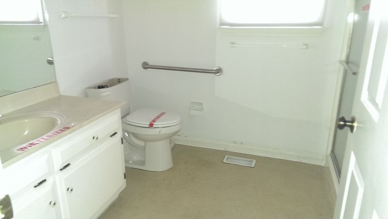 2212 E Cape Cod Dr, Bloomington, IN 47401 photo 7