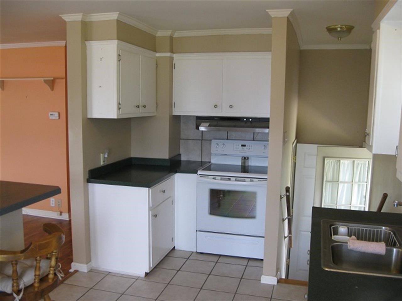 23047 Heaton Vis, Elkhart, IN 46514 photo 5