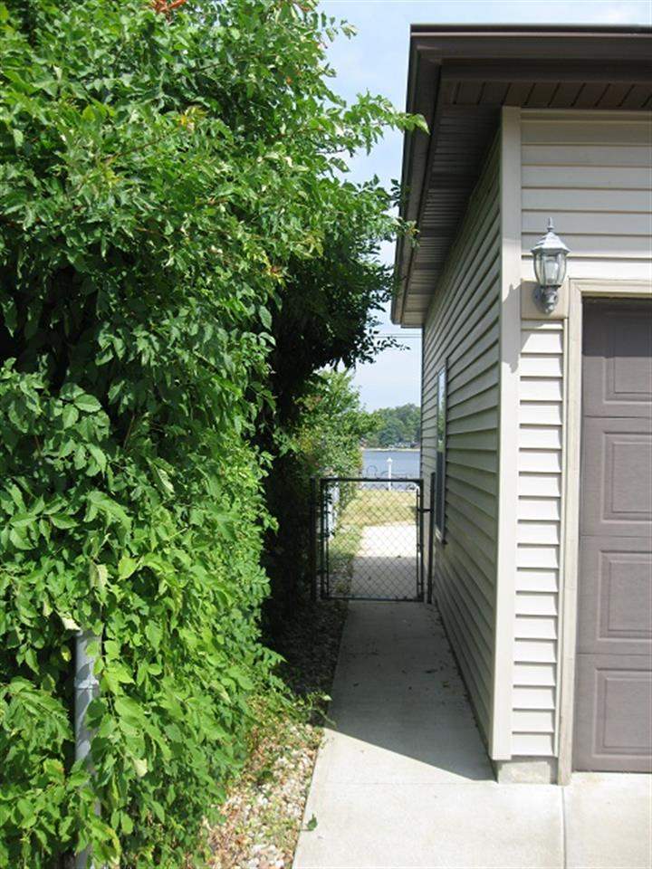23047 Heaton Vis, Elkhart, IN 46514 photo 19