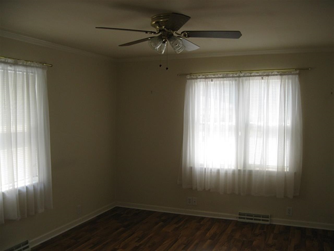 23047 Heaton Vis, Elkhart, IN 46514 photo 9