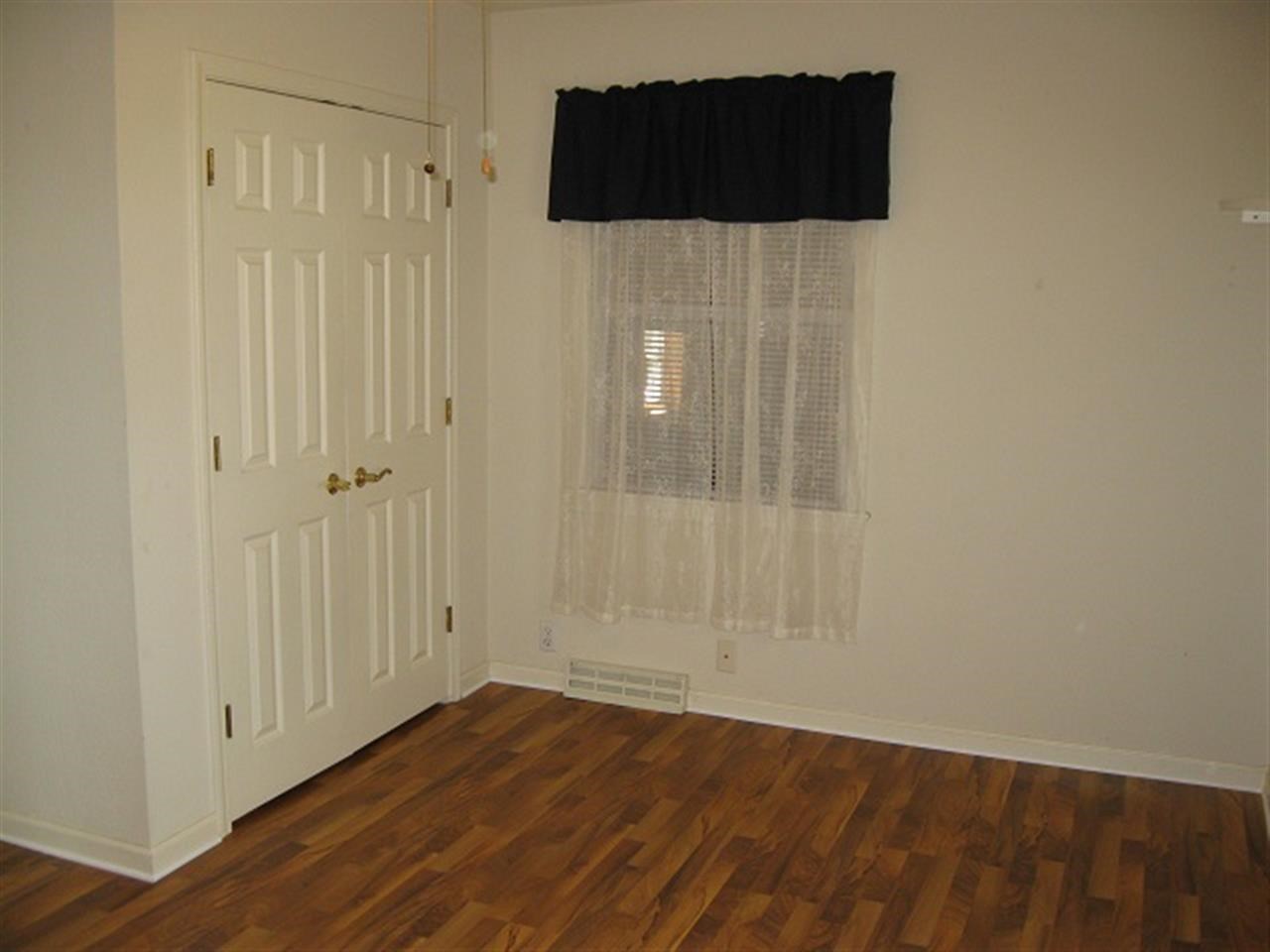 23047 Heaton Vis, Elkhart, IN 46514 photo 11