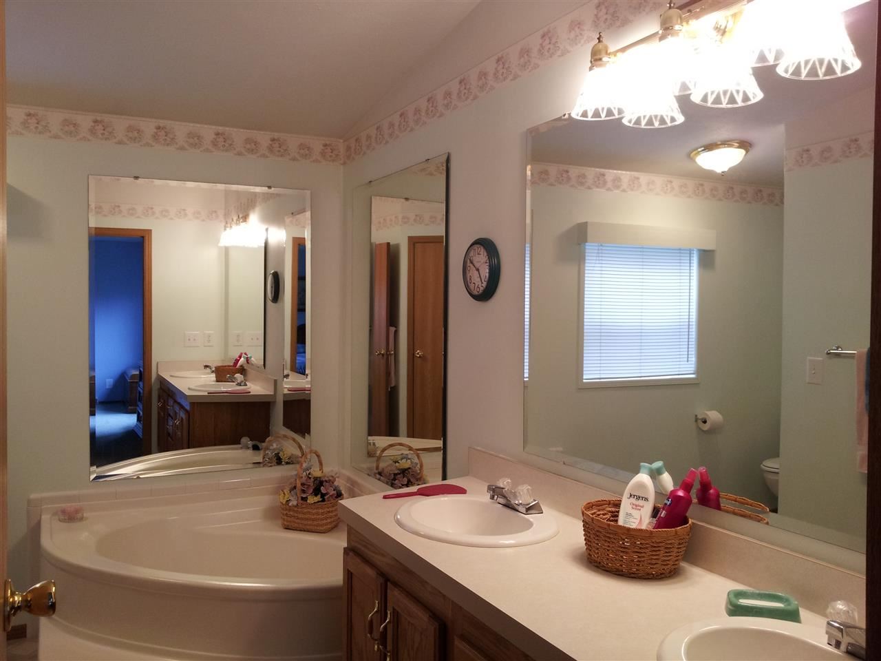 102 Marion Blvd, Covington, IN 47932 photo 5