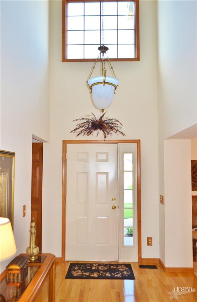 13425 Lake Hill Dr, Fort Wayne, IN 46845 photo 3
